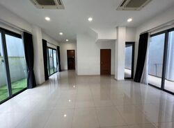 Upper Thomson Road (D26), Semi-Detached #449176851